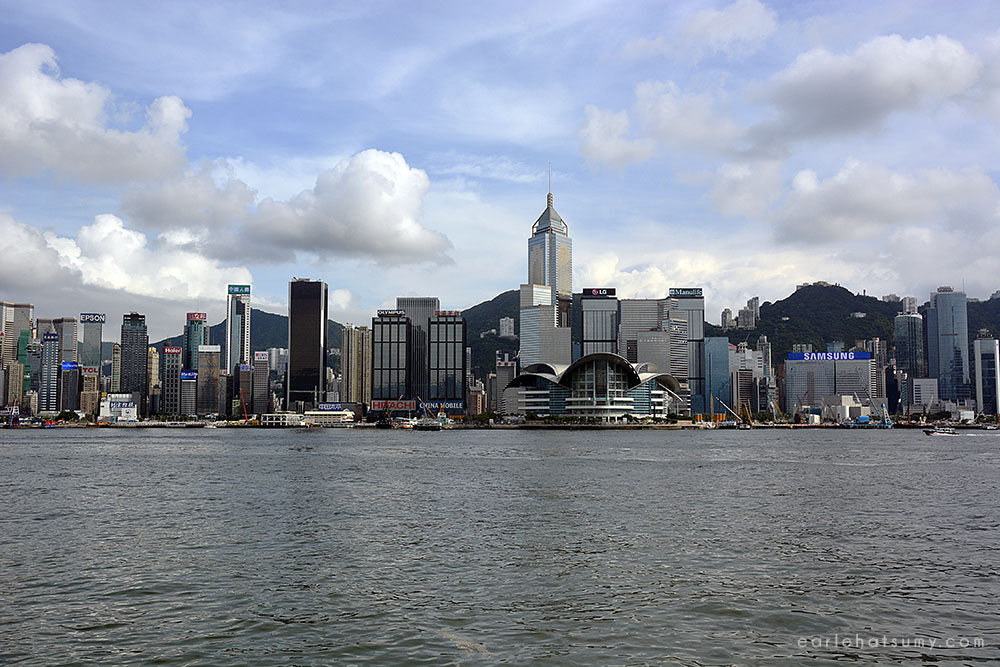 things to do in Hong Kong victoria harbor